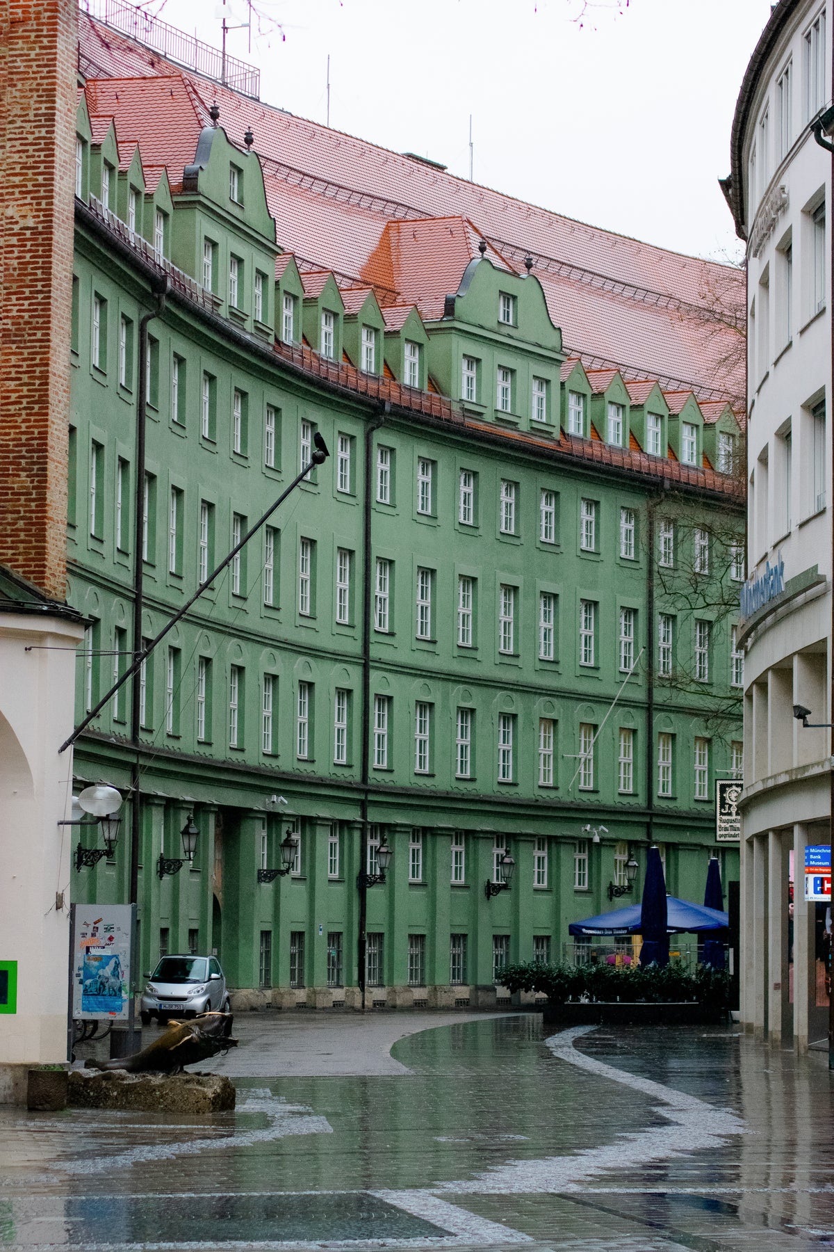 Curved Munich Building, Curved facade in Munich old town, photographed in Munich, original fine-art photograph